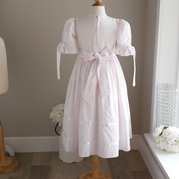 Strasburg Dress Heirloom Pink Smocked White Ribbon Size 7 Special Occasion - Picture 5 of 5